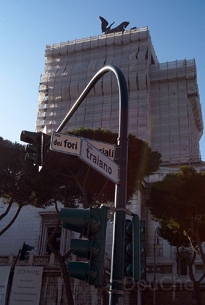 L1003998_800.jpg